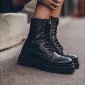 MIKUTA The Black Laced Leather Boots leather size 8 moto platform luxury chunky